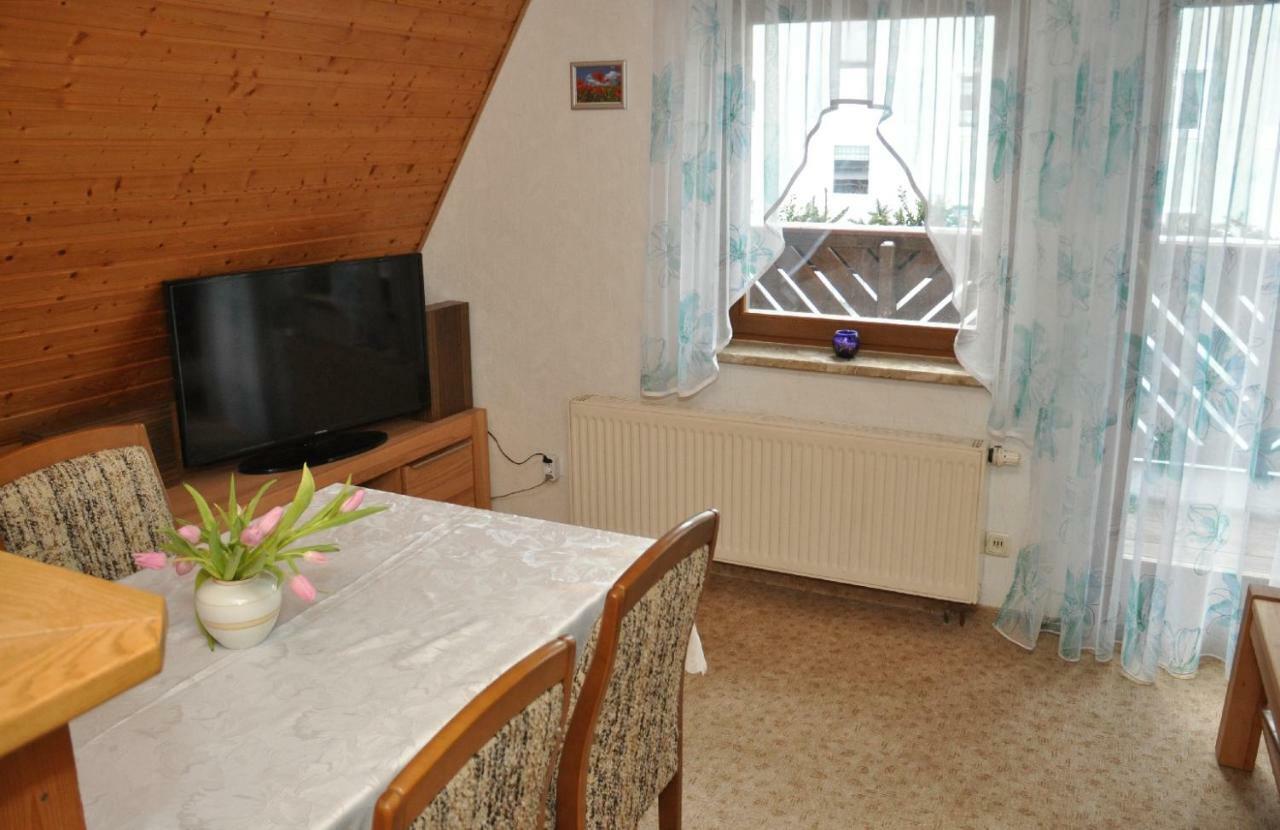 Ferienwohnung Neubert ヴォルケンシュタイン エクステリア 写真