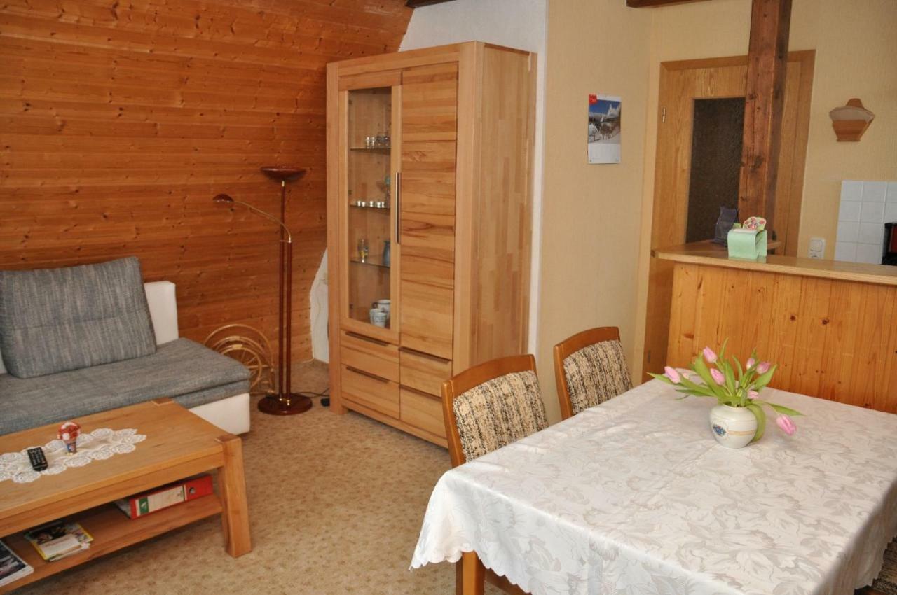Ferienwohnung Neubert ヴォルケンシュタイン エクステリア 写真